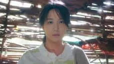 FvekhprfsramovvovelhczywoCapítulo 1 Seo Mok ha una joven soñadora con pasión por el canto parte hacia Seúl para una audición Un accidente inesperado la deja varada en una isla desierta iniciando un viaje de soledad lucha y supervivenciaDramaaddict